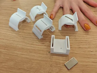 Magnetic Nail Polish Magnet Holders