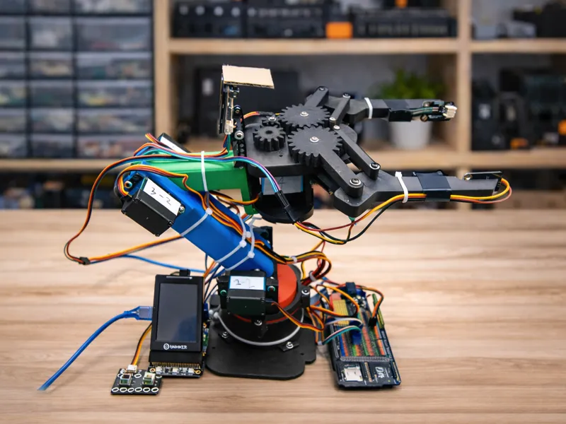 Three-axis Robotic Arm
