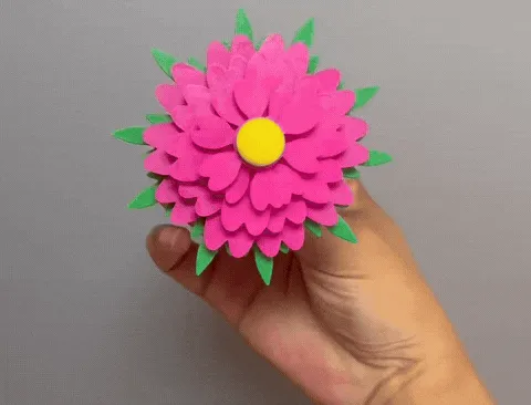 Miniatura 2 do modelo 3D 旋转富贵花