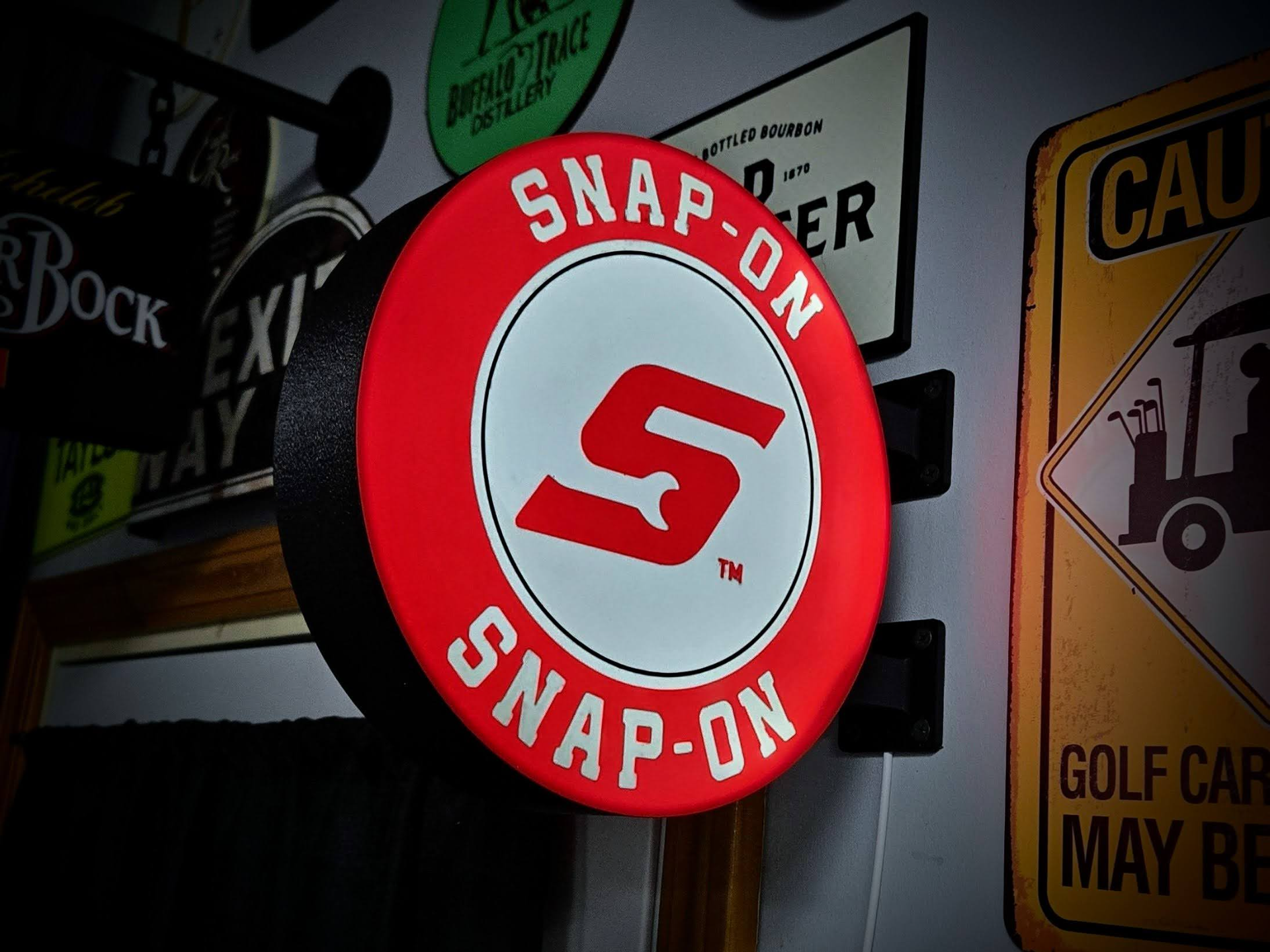 SNAP-ON TOOLS ~ 2-Sided Gas Station Lightbox Sign