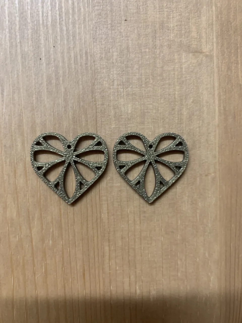 heart earrings view 2