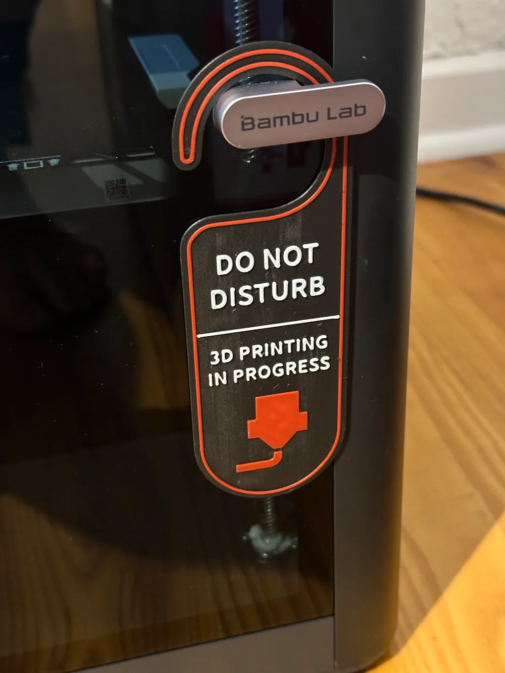 Do Not Disturb 3D Printing In Progress Remixed by Buzzzz - MakerWorld