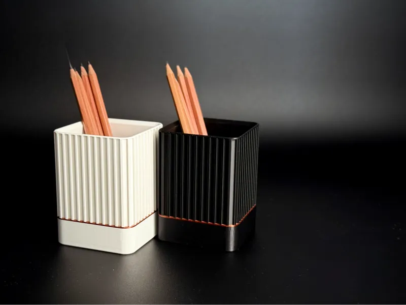 Stationary Holder with Colour Accent - No supports