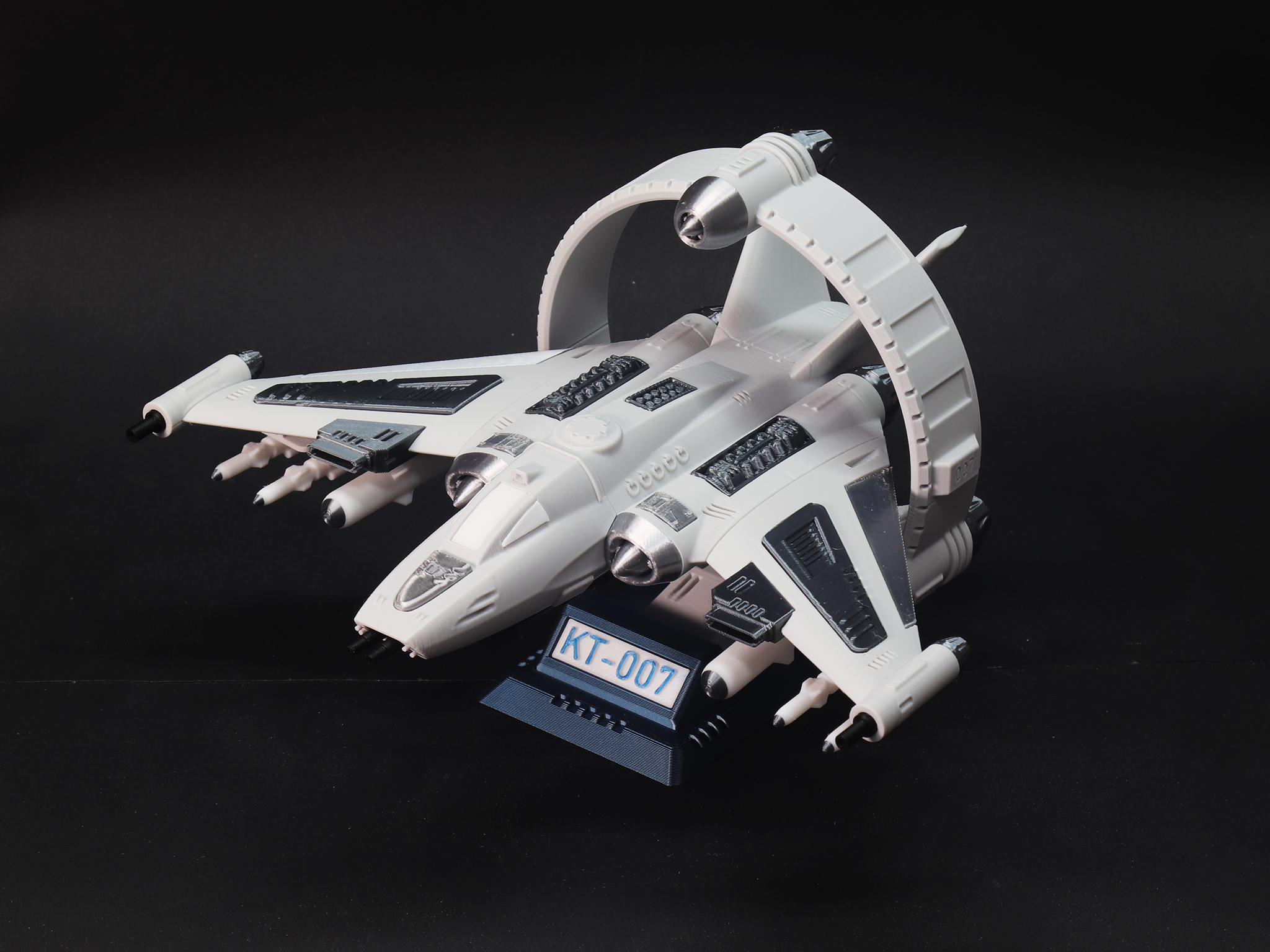 Miniatura 1 do modelo 3D KT-007夜隼星际战机（已分盘，无需五金）