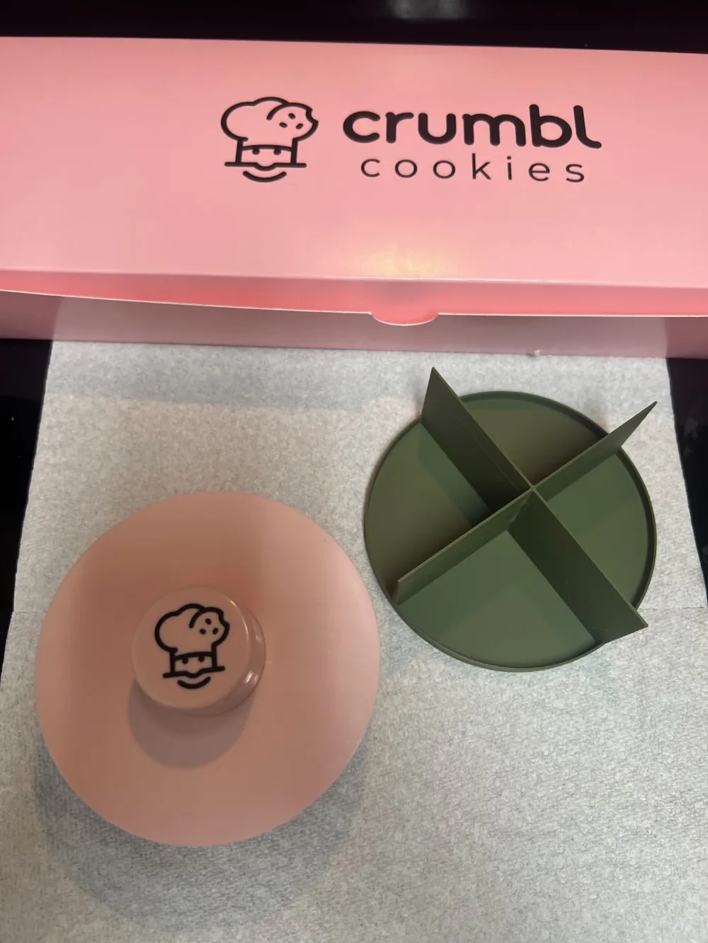 Crumbl Cookie Cutter by Tanner MakerWorld