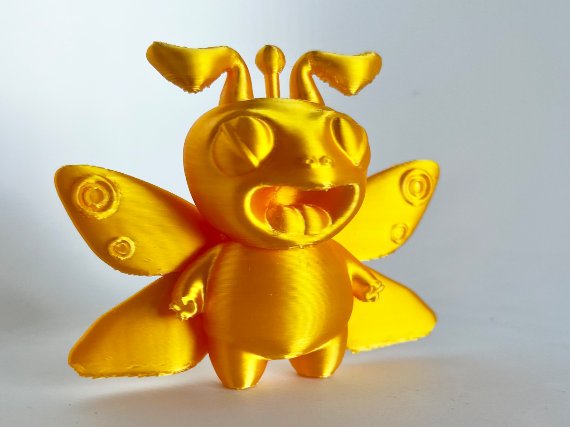 Sparcky – Alien Butterfly Bug Desk Companion