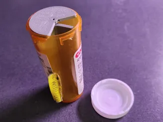 Pill Bottle Shuttle Organizer
