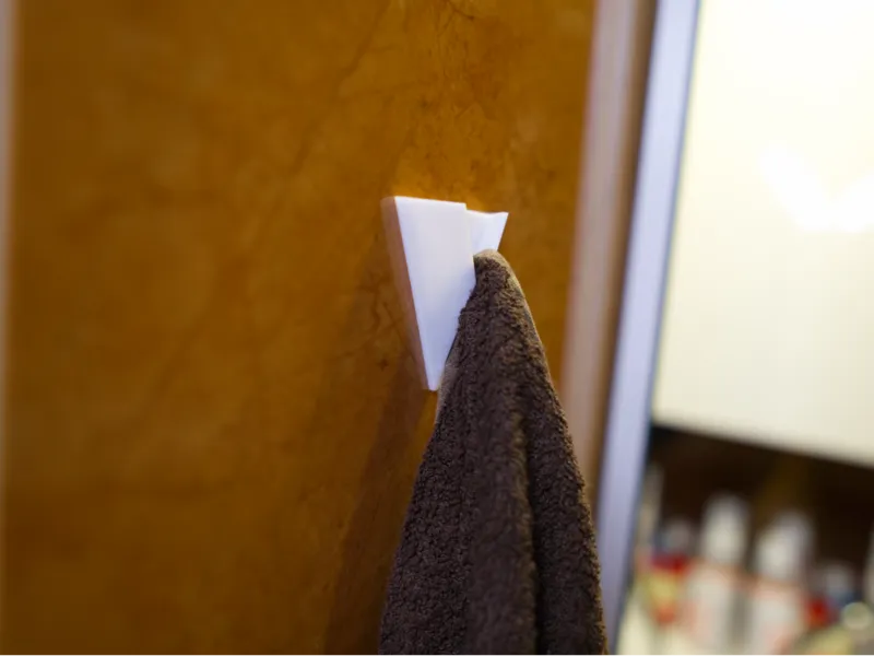 Yep another towel hook (simple and honeycomb)