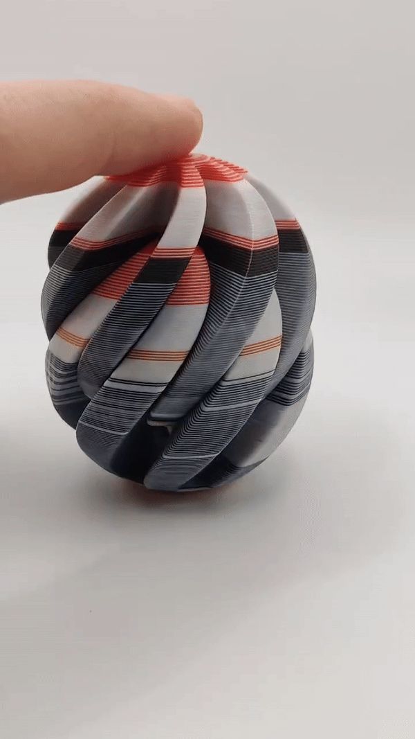 https://makerworld.bblmw.com/makerworld/model/USbd26f802ec2e22/design/2024-11-10_173f69d6fd41a8.gif