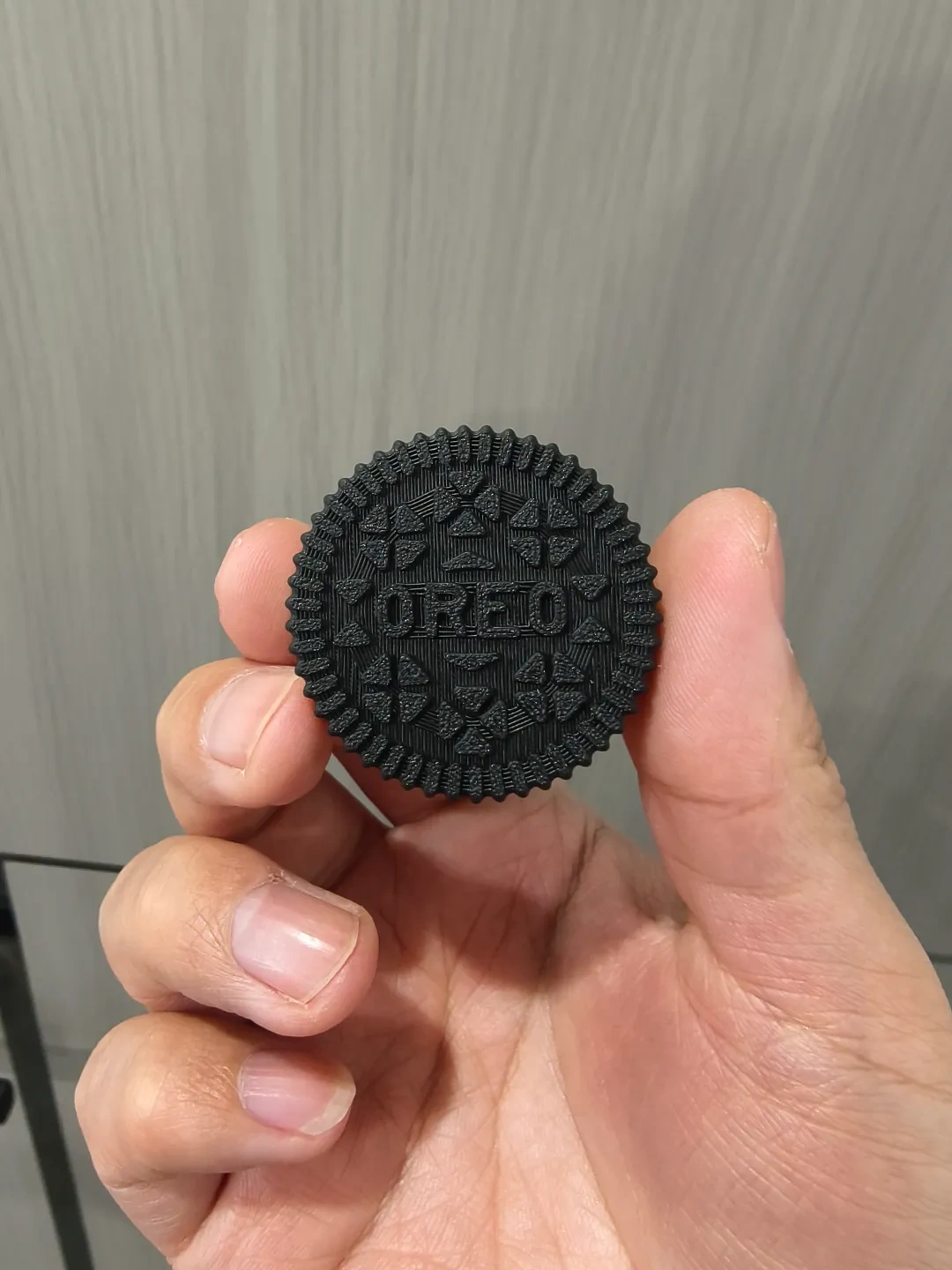 Miniatura 1 do modelo 3D 奥利奥mini-棘轮解压玩具