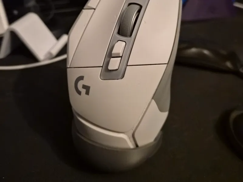 Resizable Mouse Stand
