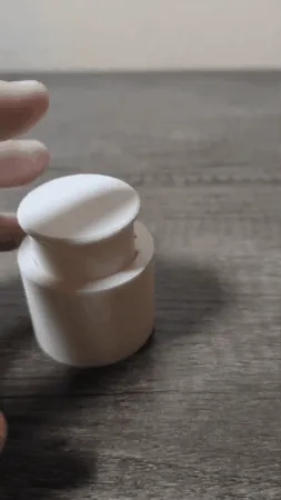 Bouton poussoir articulé