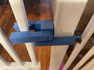 Gate Clip