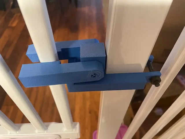 Gate Clip