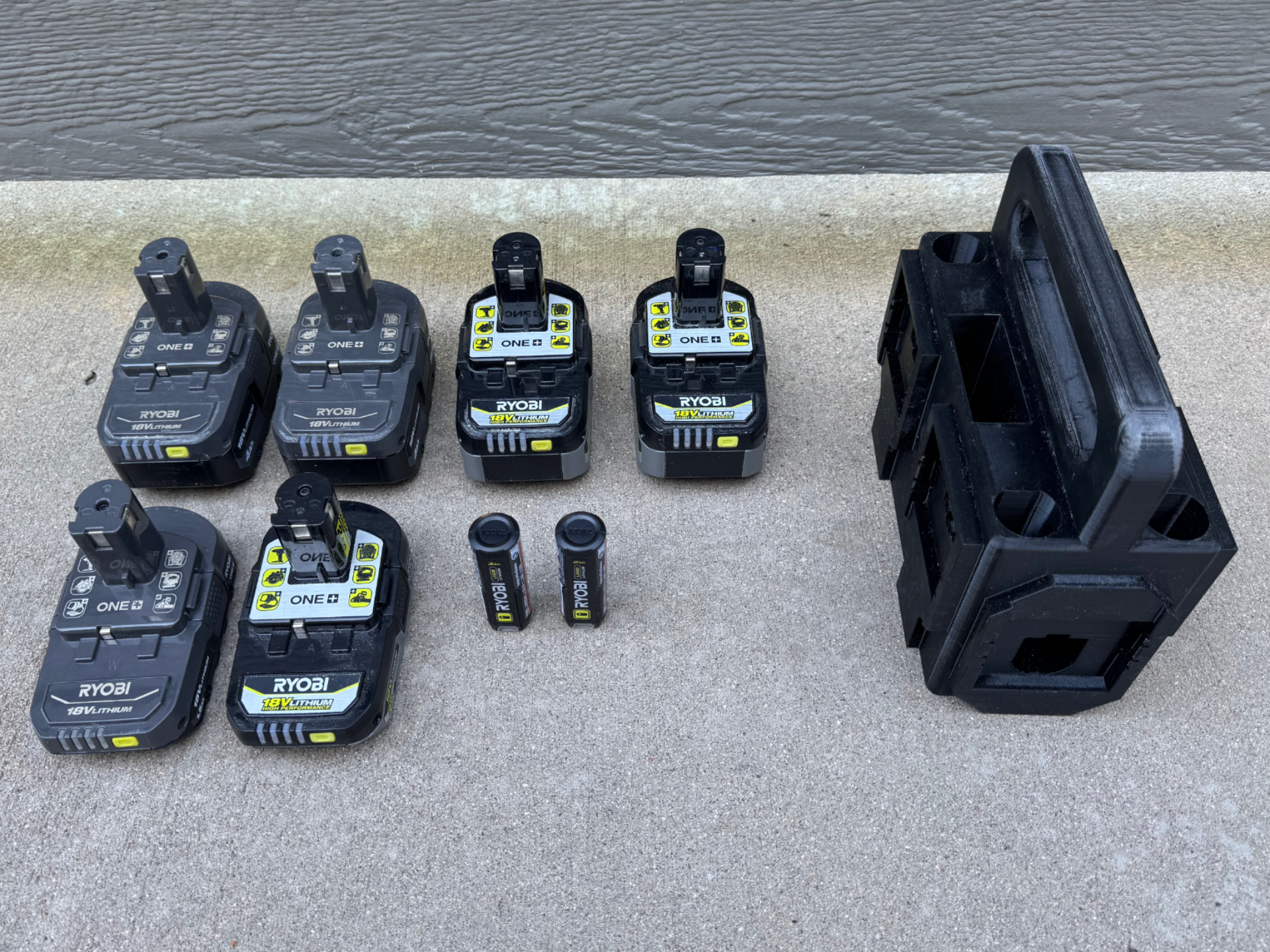 Ryobi Battery Caddy / Holder -6 Pack with 5v slots