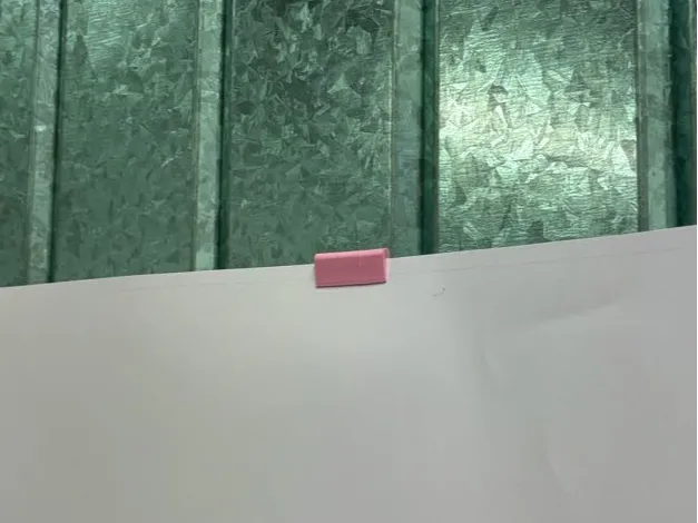 Minimal Clip para Papel