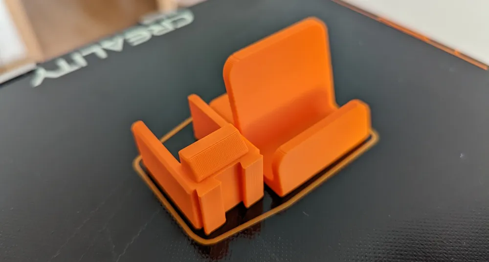 Wall Phone Holder (IKEA TISKEN) by XYZ Space MakerWorld