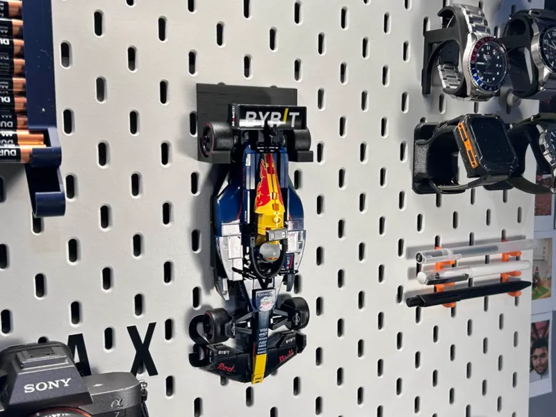 Formula 1 Stand (Skadis Pegboard) 
