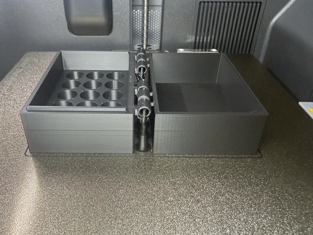 BOX WITH HINGE - Free 3D Print Model - MakerWorld