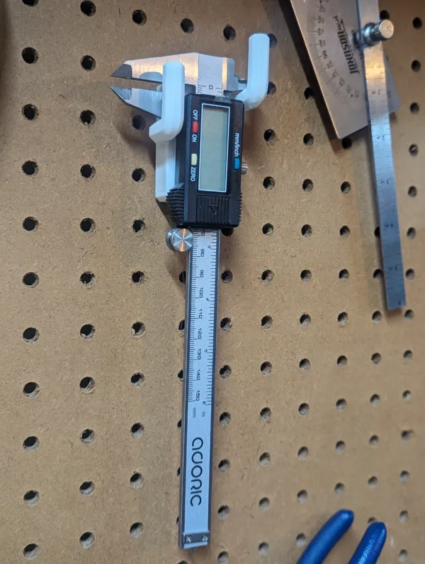 https://makerworld.bblmw.com/makerworld/model/USbd623e1574ccbf/design/2024-02-08_648e469da3a6a.jpg