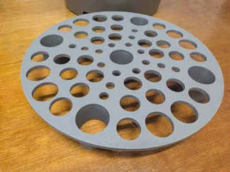 Plant pot riser drainer