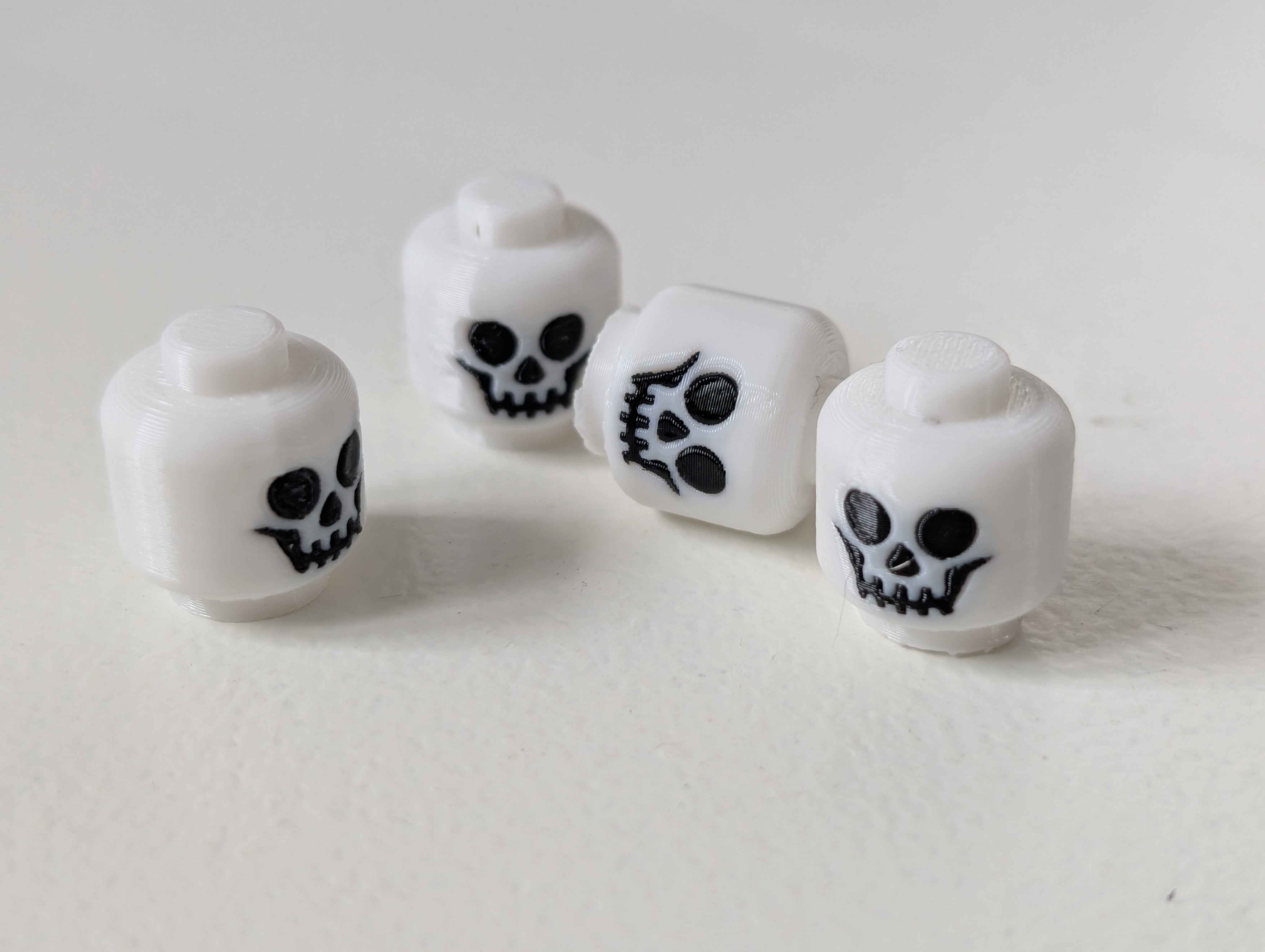 Miniatura 2 do modelo 3D Brick Skeleton Head - Valve Cap