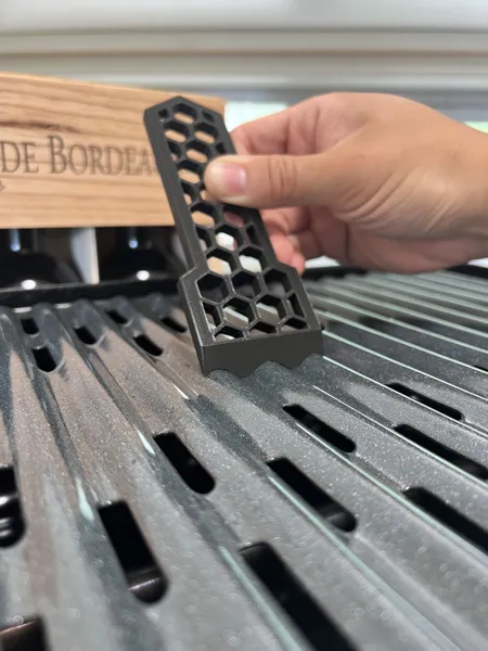 https://makerworld.bblmw.com/makerworld/model/USbd783f3bd89aee/design/2023-10-03_0mztf6u63sti.jpeg