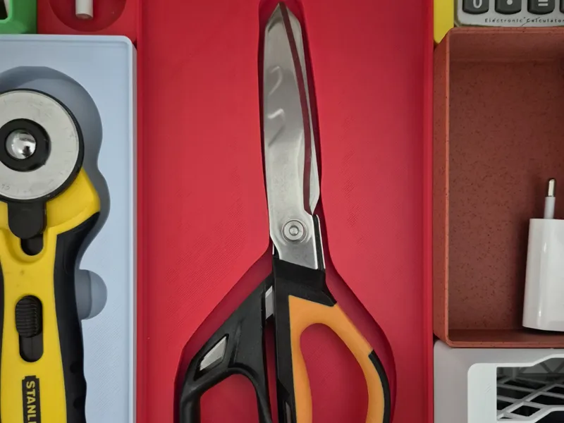 Fiskars Robust PowerArc scissor 21cm gridfinity