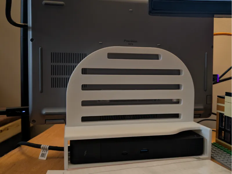 Stand for laptop + Dell Dock