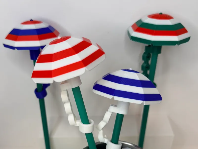 "Strawbrella V2" the Beach Umbrella Straw Topper
