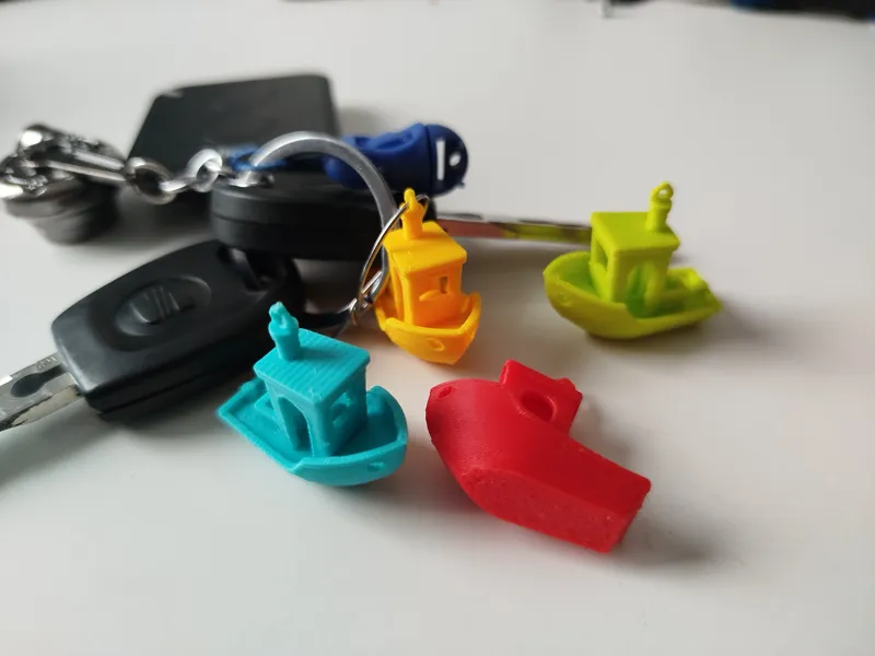 Mini Benchy keychain
