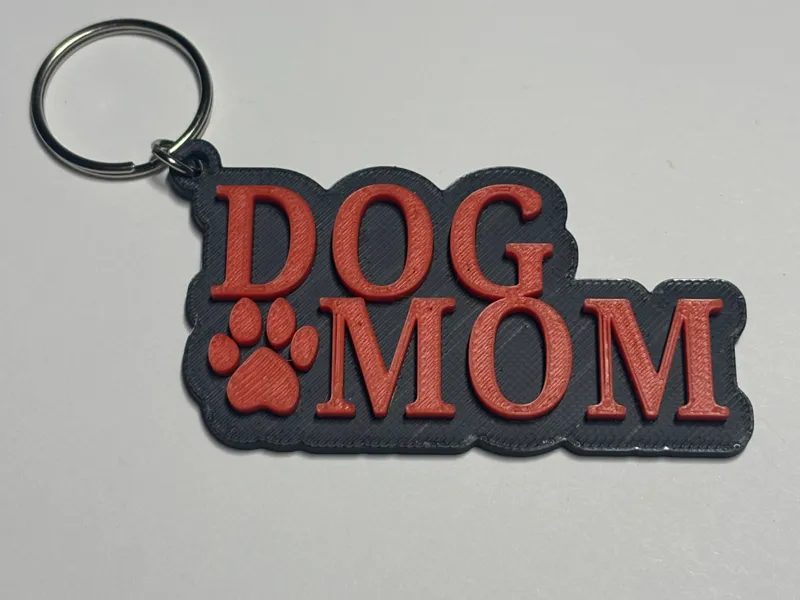 DOG MOM Keychain