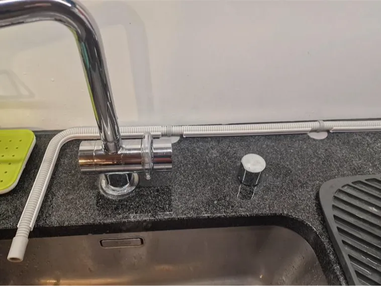 Momcozy KleanPal Pro hose guides