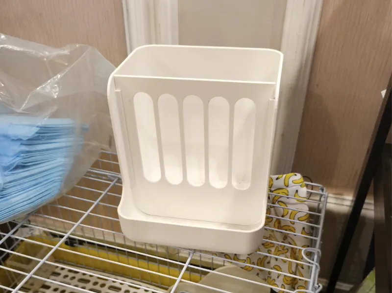 兔草干草兔粮二合一喂食架