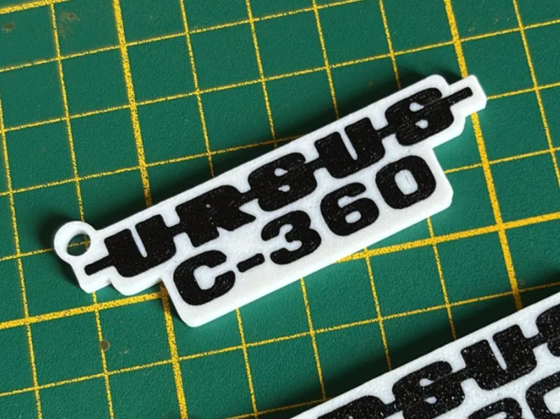 Keychain logo Ursus C360
