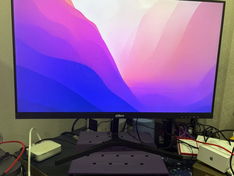 Monitor stand/riser - fits on print bed