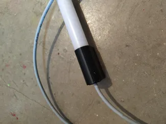 T8 28mm Lampenhalterung mit Kabeldurchführung