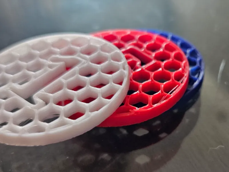 Lightweight Honeycomb Poker Chip