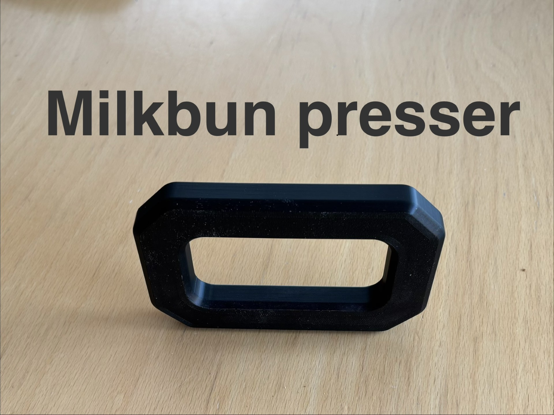 Weggliholz / Milkbun Presser