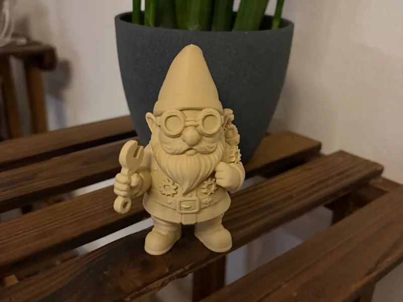 Der Mechaniker Gartenzwerg
