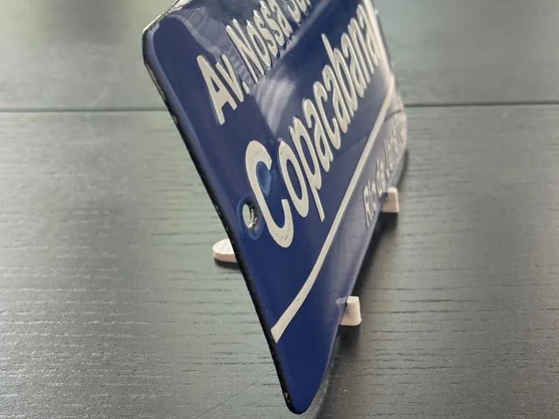 Plate holder for old vehicle registration plates