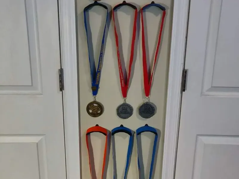 Medal Hook