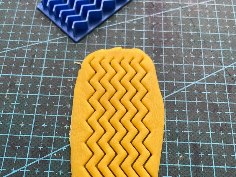Wavy Clay & Plasticine Cutters