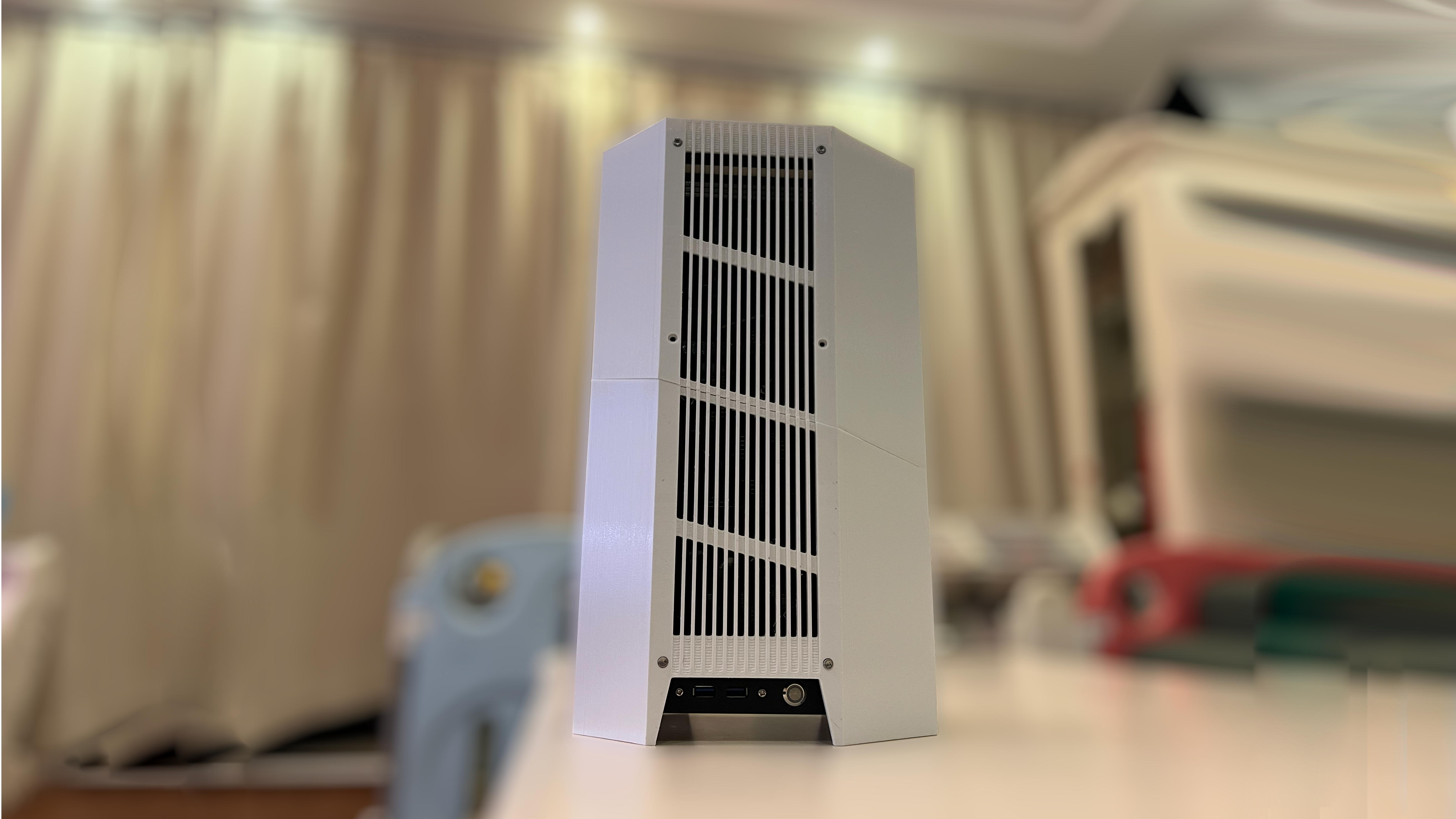 Miniatura 1 do modelo 3D 立式ITX机箱，7.5升体积极致空间利用，兼容公版5090显卡