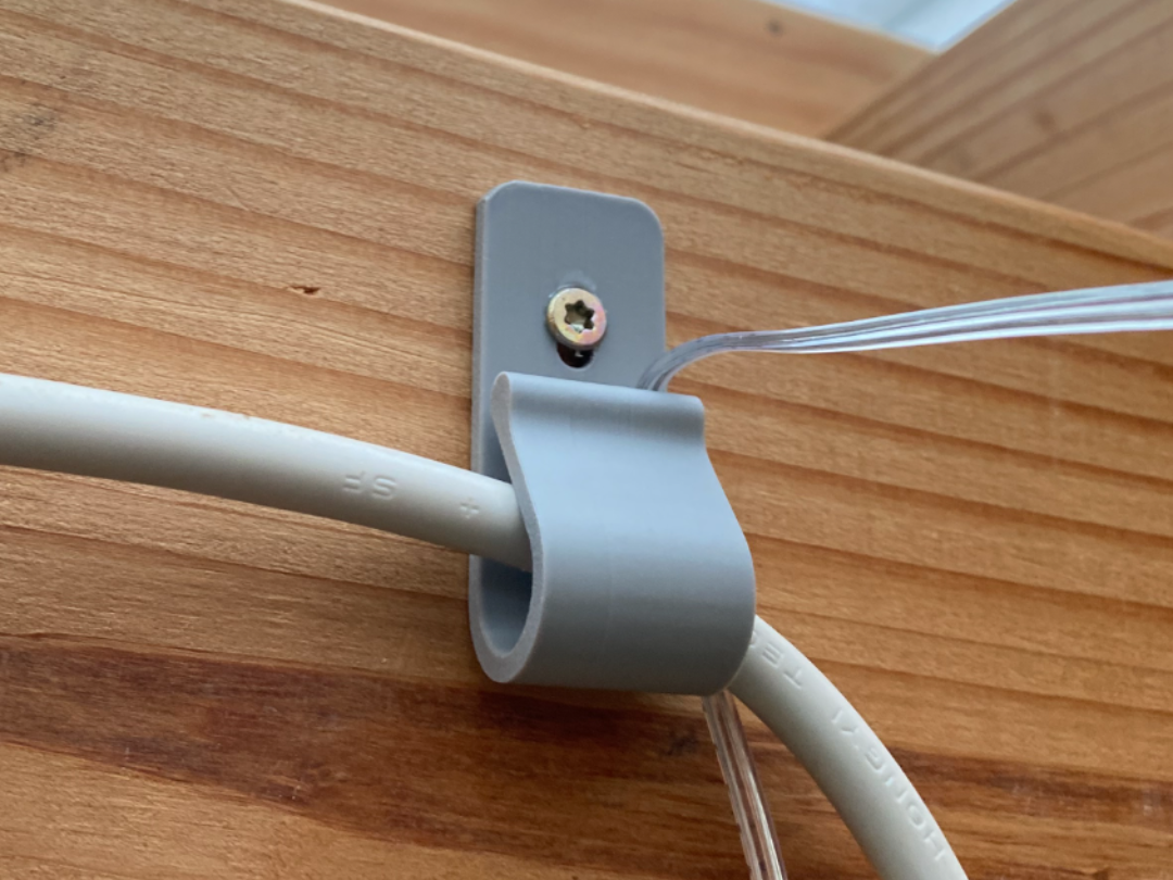 Cable hook | suitable for multiple size cables