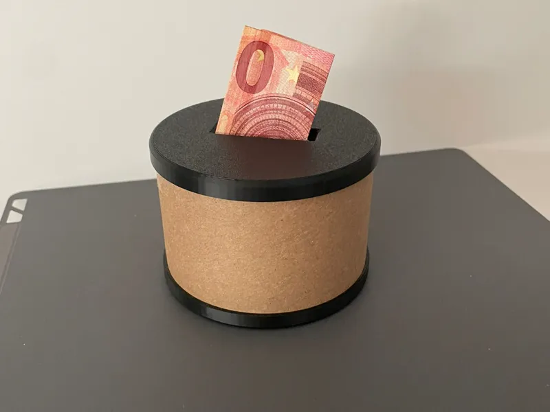 Spardose mit recycelten Papkern aus Bambu Spule