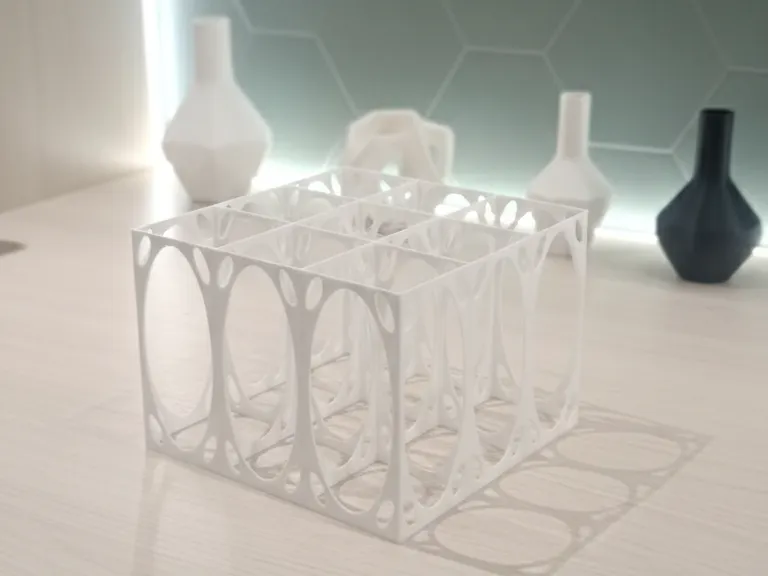 Ultralight Separator/Organizer
