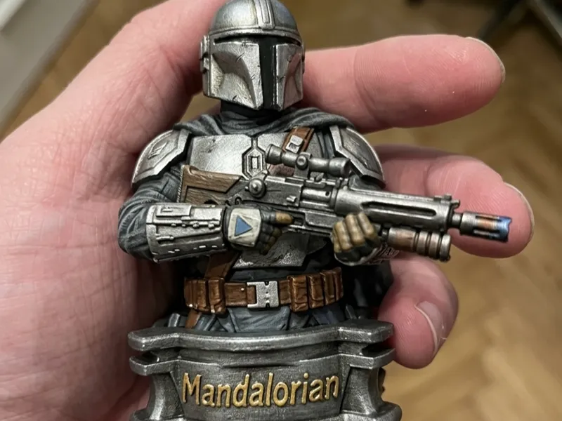 The Mandalorian Bust - Star Wars Detailed Edition