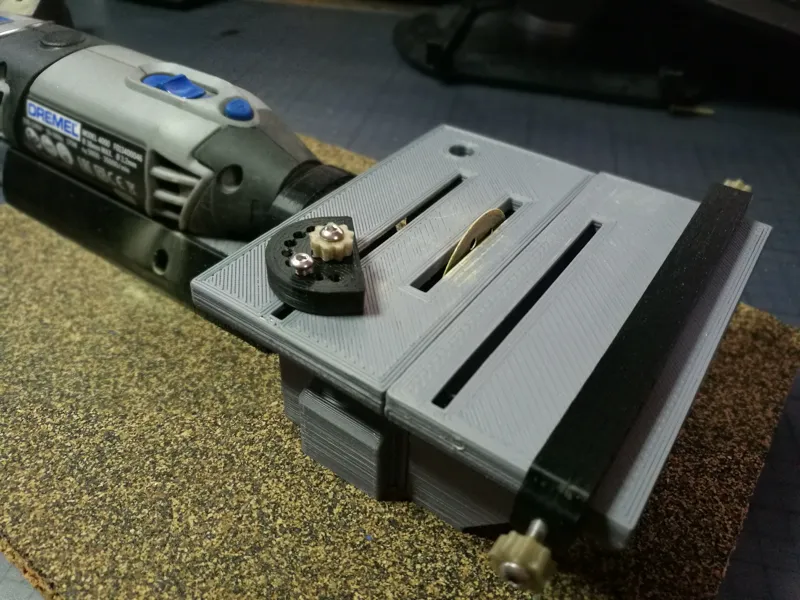 Table saw for Dremel