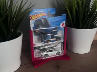 HotWheels Stand for 2